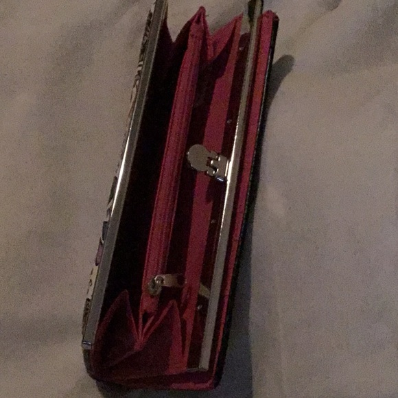 Wallet - Picture 2 of 3